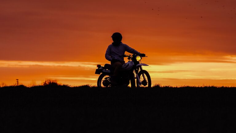 Bike Wallpaper Sunset Background Image Picture 4k Hd 3840x2160 for Laptop Pc Computer Mac Desktop Wallpaper background (Image-Photo-Picture) full HD free download.